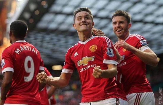 一位具有巨 一位具有巨